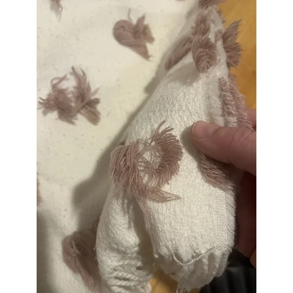 Pier 1 Imports Dusty Rose‎ Pink Floral Pom Pom Fringe Throw Blanket 50